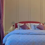 Inn Homeby, Cinisca Rose Bologna