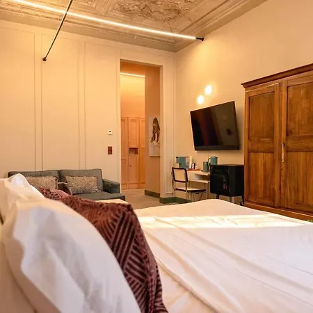 Homeby, Cinisca Rose Inn