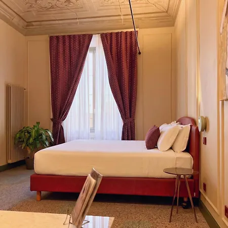 Inn Homeby, Cinisca Rose
