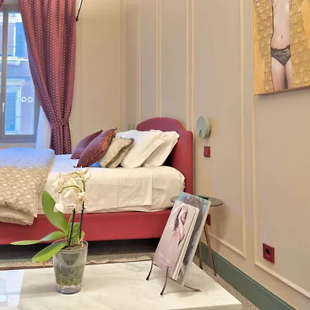 Homeby, Cinisca Rose *