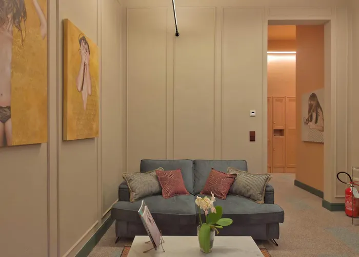 אורחן Homeby, Cinisca Rose